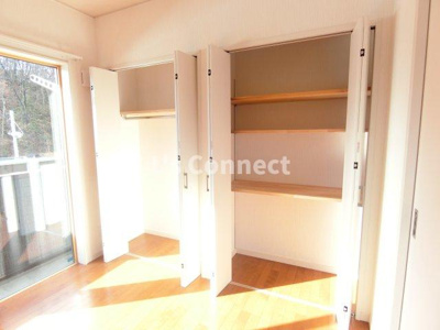 【収納】 | セロー明通館 | クローゼットでお荷物もすっきり収納。