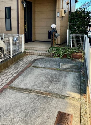 【エントランス】 | 立野戸建 | ゆとりのあるエントランスです