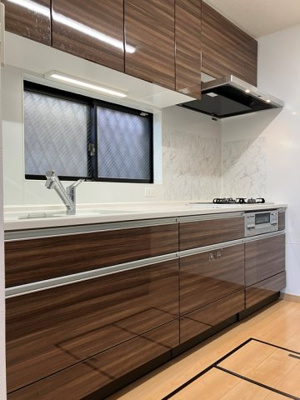 【キッチン】 | 立野戸建 | コンパクトなキッチンで掃除もラクラク