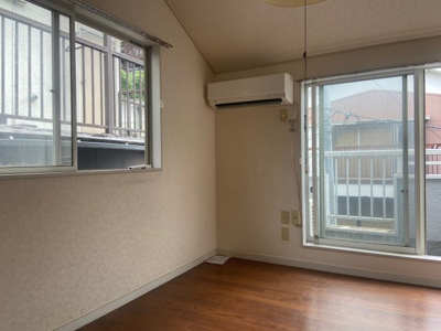 【洋室】 | エキスプレス清水ヶ丘 | 使い勝手のいい洋室です