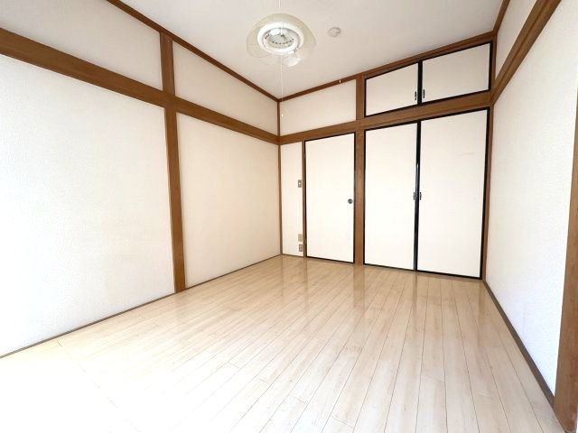 ハイツ宮森Ⅰの居間・リビング|ゆったり過ごせる居間です