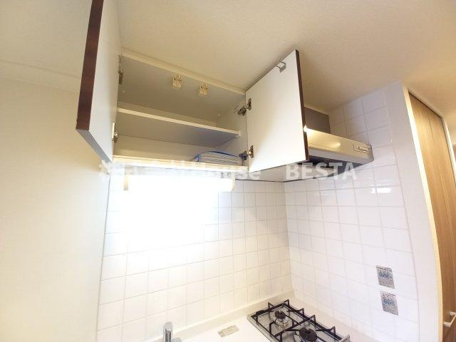 ララプレイス神戸西元町のキッチン