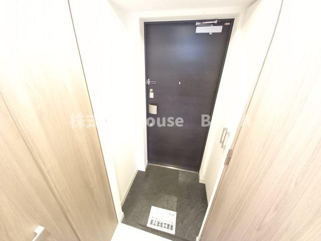 ララプレイス神戸西元町の玄関