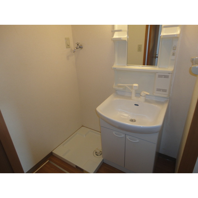 サンリバー正木の洗面所|洗髪洗面化粧台