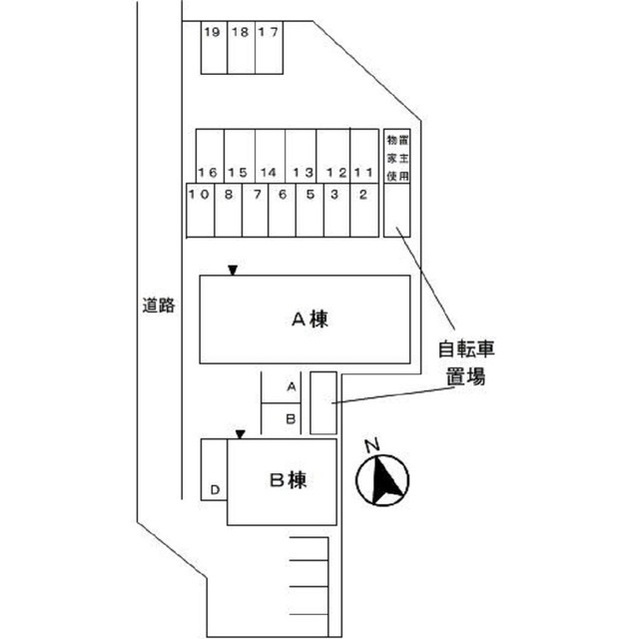 岐阜市柳津町高桑２丁目のアパートの駐車場