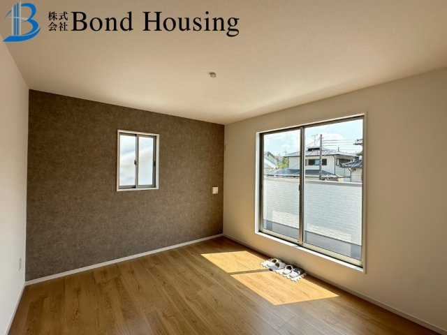 5LDK・３台以上駐車可・敷地広々６９坪・秋葉台　全１棟の洋室