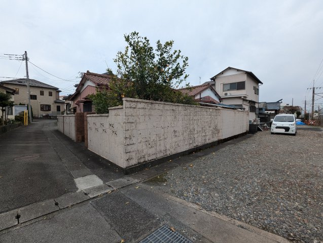 売土地　沼津市原の外観|小・中学校まで徒歩10分圏内です。通学も安心ですね。