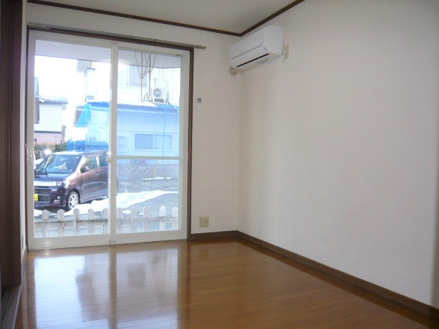 ガーデンハウス・プラムの居間・リビング