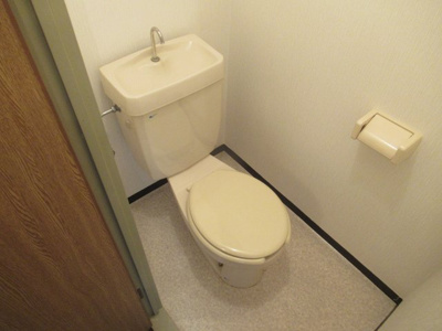 【トイレ】 | エンゼルハイツ小阪本町（河内小阪賃貸） | トイレも気になるポイント