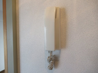 【セキュリティ】 | エンゼルハイツ小阪本町（河内小阪賃貸） | インターフォンです