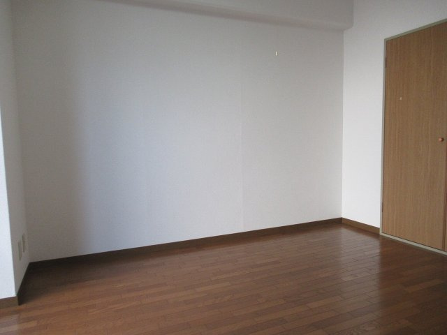 【寝室】 | エンゼルハイツ小阪本町（河内小阪賃貸） | 洋室です
