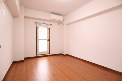 【寝室】 | アンシャレー | 写真は別部屋です。