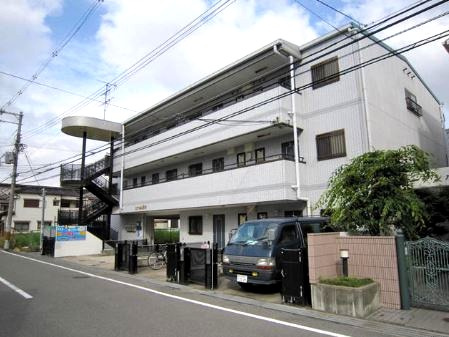 エクセル深井の外観