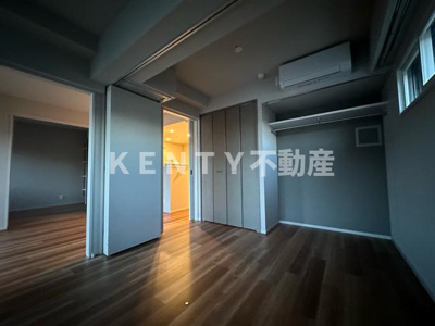 【寝室】 | クレヴィアリグゼ西馬込 | 開放的な寝室です