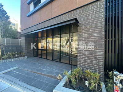 【エントランス】 | クレヴィアリグゼ西馬込 | 落ち着いたエントランスです