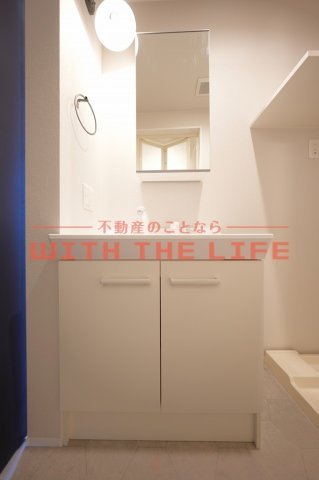 アールエル鳥栖【キャッシュバック対象物件】の独立洗面台|独立洗面台です