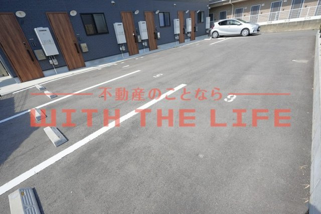 アールエル鳥栖【キャッシュバック対象物件】の駐車場|駐車場です