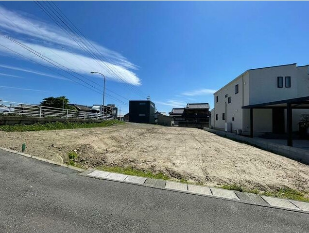 ●三重郡朝日町縄生 売土地