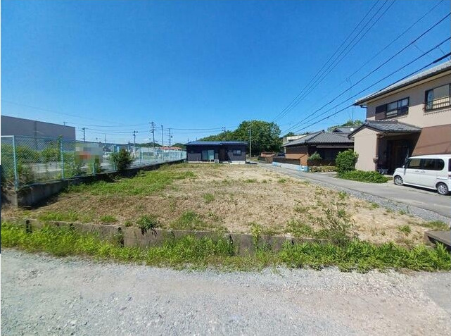 ●津市芸濃町椋本 売土地の前面道路含む現地写真
