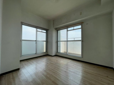 【寝室】 | ロイヤルコーポ野添