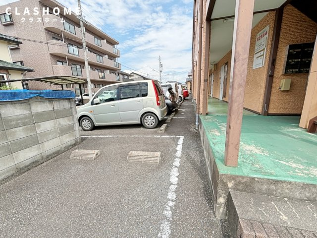 エクセル石浜　　　刈谷市近郊の賃貸はクラスホームの駐車場