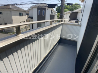 【バルコニー】 | 入間市扇台6丁目　全1棟 | 洋室　約4.5帖からのバルコニー