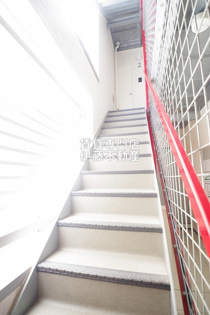 MOVE平安のロビー