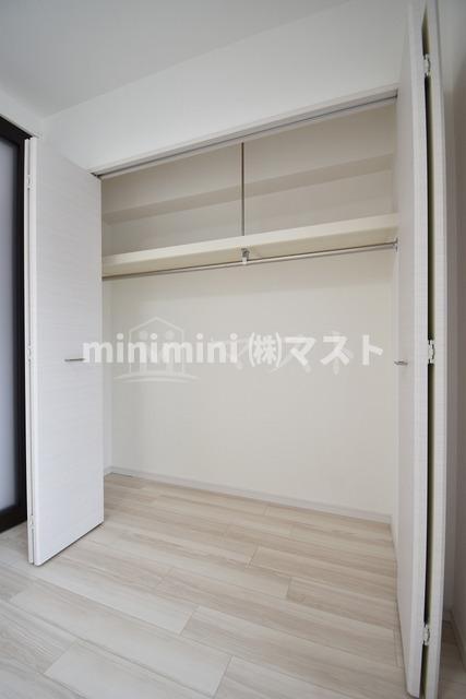 大阪市西区立売堀３丁目の賃貸マンションの収納