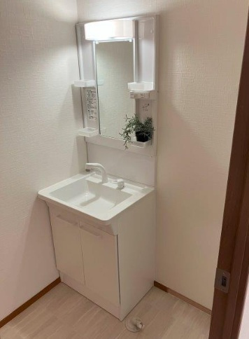 神戸市垂水区下畑町の独立洗面台