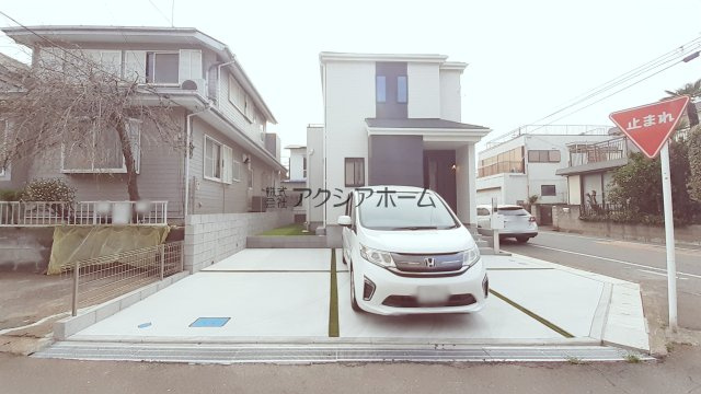 狭山市水野・全1棟　新築一戸建　～IDS工法・耐震住宅～の駐車場|並列駐車2台可能です。