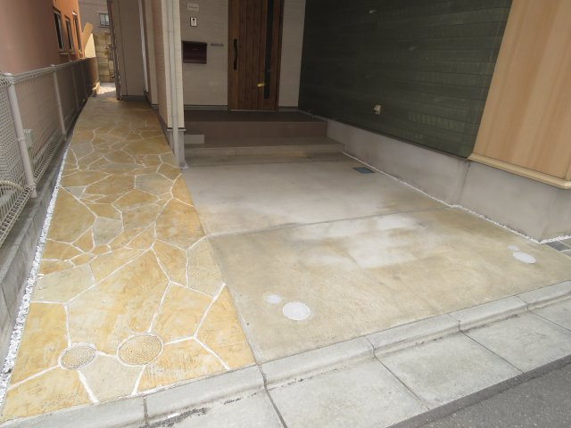 川越市菅原町貸家　4LDK　一戸建て貸家の駐車場