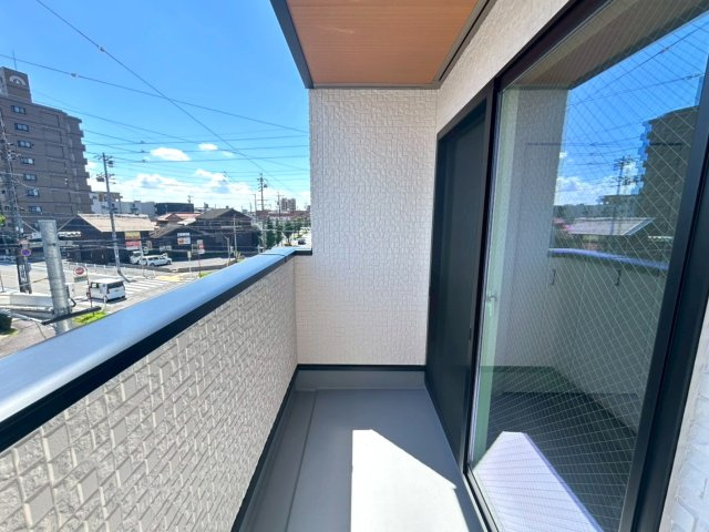 新築戸建　一宮市野口2丁目　全1区画分譲のバルコニー|バルコニーは南向きで洗濯物もよく乾きます！