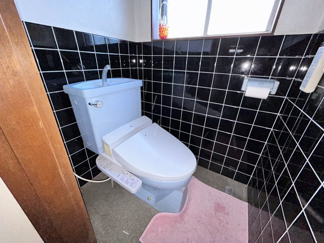 福生熊川一戸建のトイレ|１階トイレ