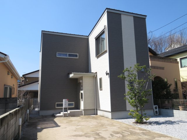 ユニフォート末広町