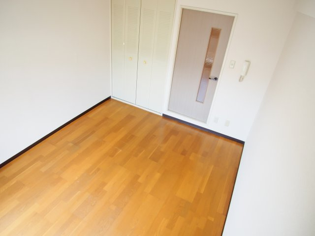 サンシャ2の洋室