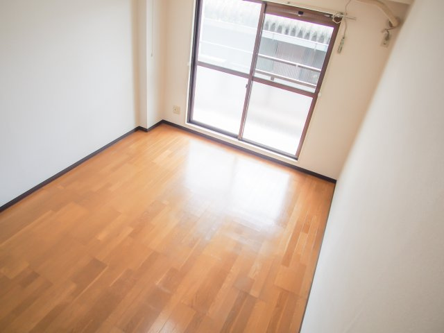 サンシャ2の洋室