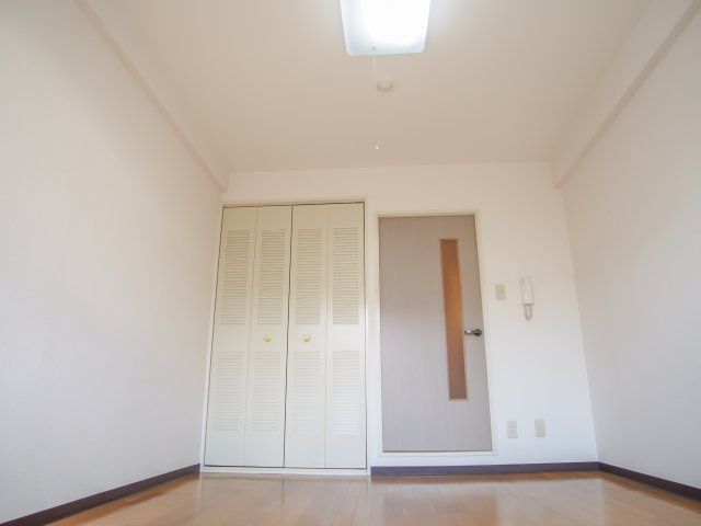 サンシャ2の洋室