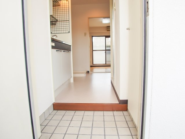 サンシャ2の玄関