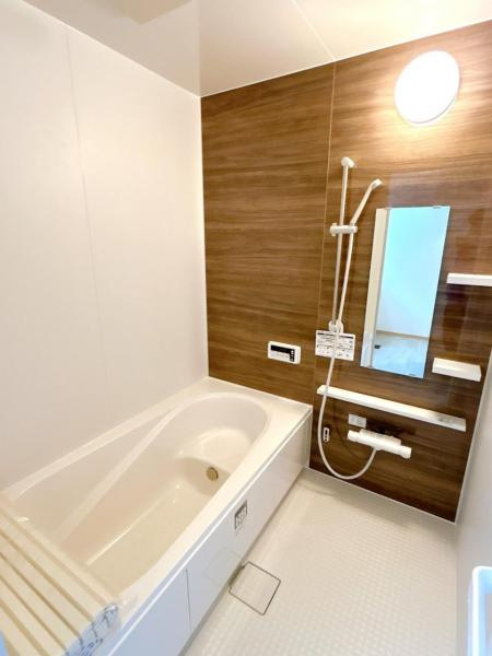 久慈市長内町第１７地割のトイレ