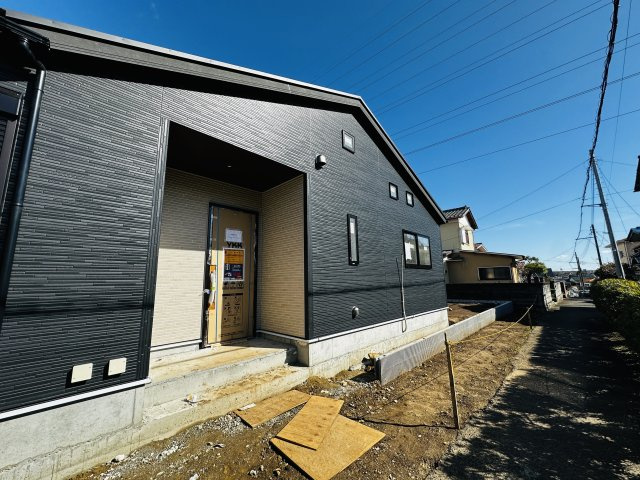 小田原市中村原　1期全2棟　敷地広々新築戸建ての外観