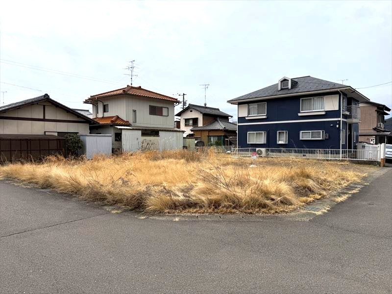 ６４９４９　岐阜市三輪土地の外観