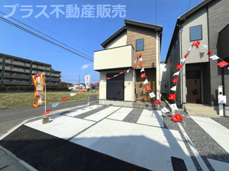 【外観】 | 現地写真。プラス不動産販売なら、現場の全ての棟をまとめてご見学頂けます。