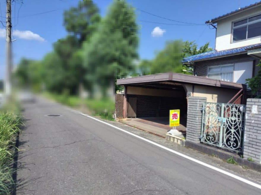 ６４７５６　岐阜市光町3丁目土地の前面道路含む現地写真