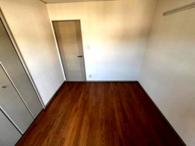 【洋室】 | プリシェールN | ※イメージ　反転タイプのお部屋の写真