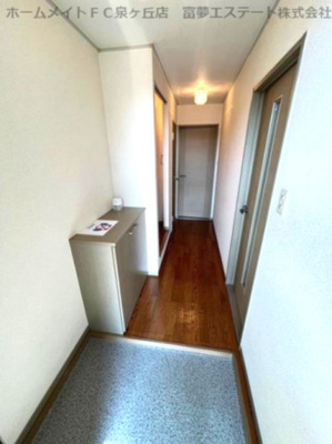 【玄関】 | プリシェールN | ※イメージ　反転タイプのお部屋の写真