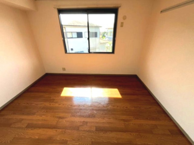 【洋室】 | プリシェールN | ※イメージ　反転タイプのお部屋の写真