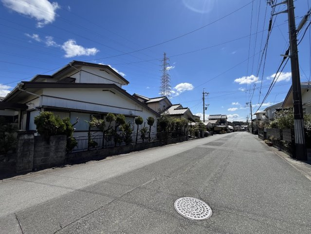 売土地　中央区有玉台2丁目の周辺|前面道路が広いので出し入れに困りません