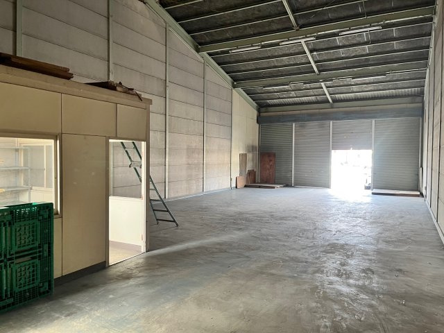 十一番町内海貸倉庫の内装