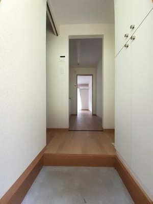 【玄関】 | コルヴェールＫ