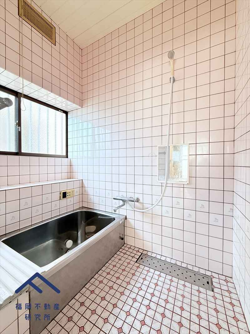 糸島市神在西１丁目 　戸建ての浴室